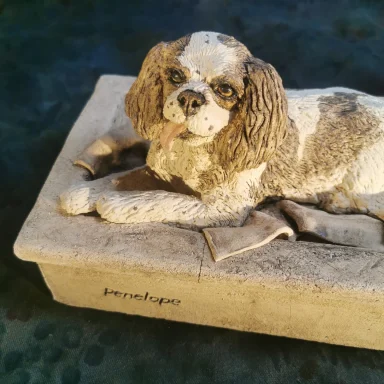 Cavalier King Charles Spaniel Keramikskulptur