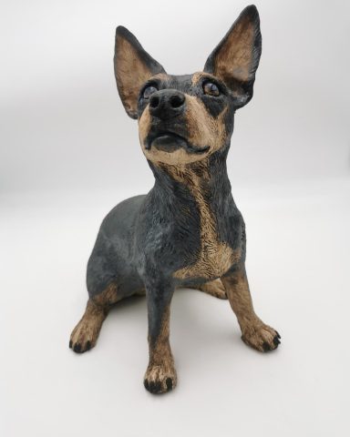 Skulpturenurne Hundeskulptur aus Keramik