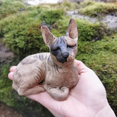 ohne Fell Nacktkatze in Keramik